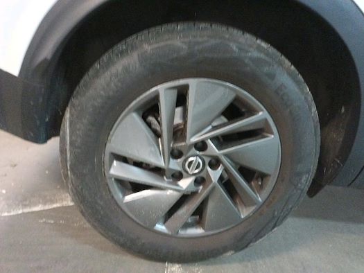 NISSAN QASHQAI en alquiler y venta en Ayvens