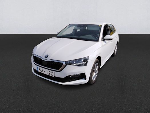 SKODA SCALA en alquiler y venta en Ayvens