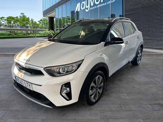 KIA STONIC en alquiler y venta en Ayvens
