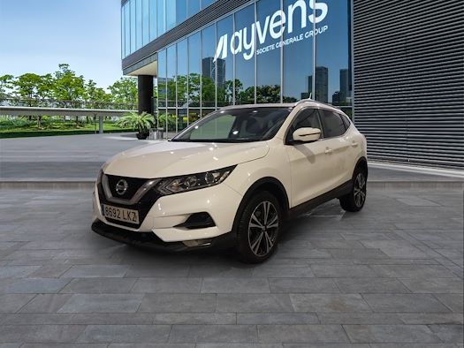 NISSAN QASHQAI en alquiler y venta en Ayvens