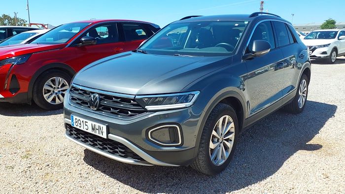 VOLKSWAGEN T-ROC en alquiler y venta en Ayvens