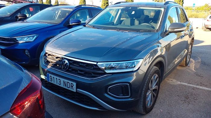 VOLKSWAGEN T-ROC en alquiler y venta en Ayvens