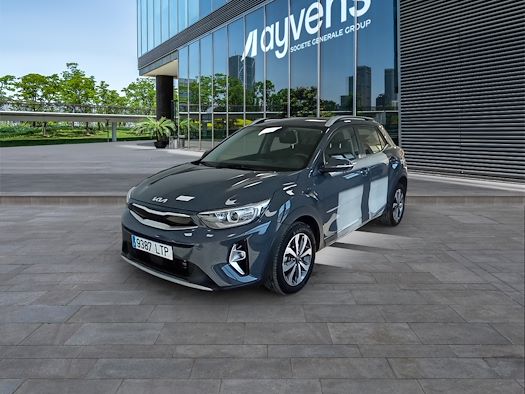 KIA STONIC en alquiler y venta en Ayvens