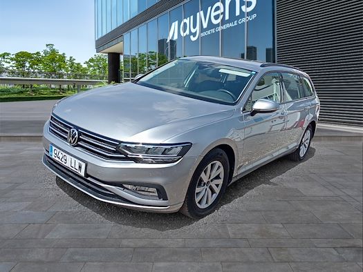 VOLKSWAGEN PASSAT en alquiler y venta en Ayvens