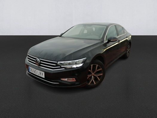VOLKSWAGEN PASSAT en alquiler y venta en Ayvens