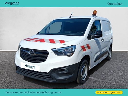 OPEL COMBO pour vente et location de véhicules d'occasion sur Ayvens
