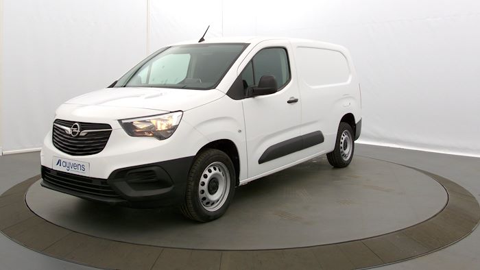 OPEL COMBO pour vente et location de véhicules d'occasion sur Ayvens