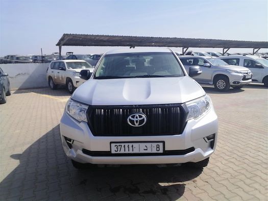 TOYOTA PRADO pour vente de véhicules d'occasion sur Ayvens
