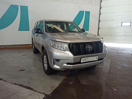 TOYOTA PRADO pour vente de véhicules d'occasion sur Ayvens