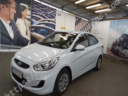 HYUNDAI ACCENT продається на Ayvens