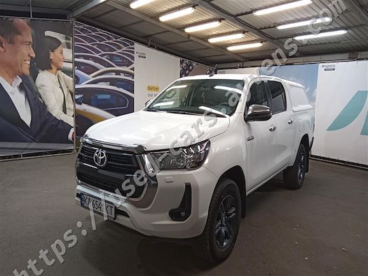 TOYOTA HILUX продається на Ayvens
