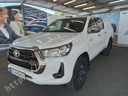 TOYOTA HILUX продається на Ayvens