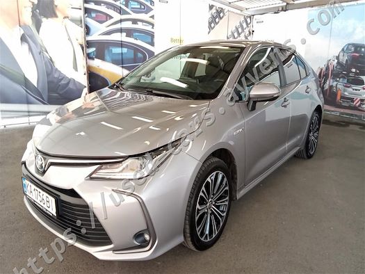 TOYOTA COROLLA продається на Ayvens