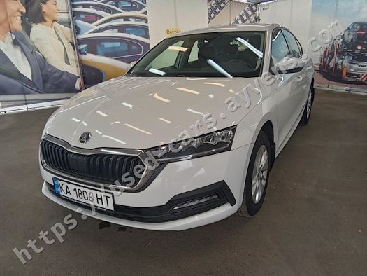 SKODA OCTAVIA продається на Ayvens