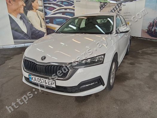 SKODA OCTAVIA продається на Ayvens