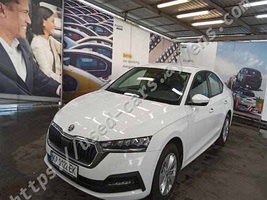 SKODA OCTAVIA продається на Ayvens
