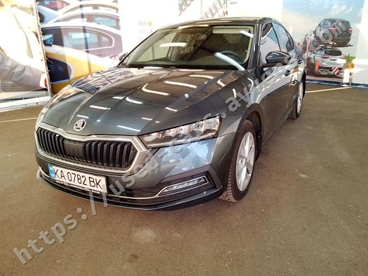 SKODA OCTAVIA продається на Ayvens