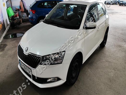 SKODA FABIA продається на Ayvens