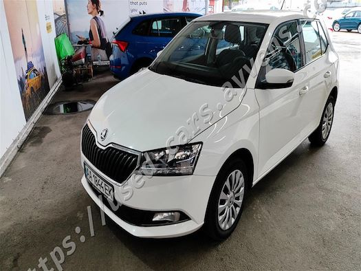 SKODA FABIA продається на Ayvens