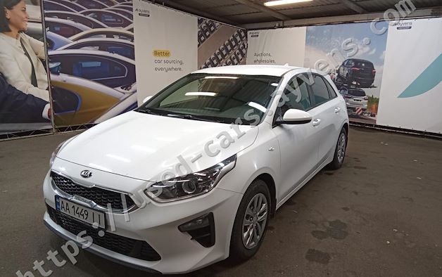 KIA CEED продається на Ayvens