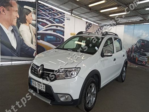 RENAULT SANDERO продається на Ayvens