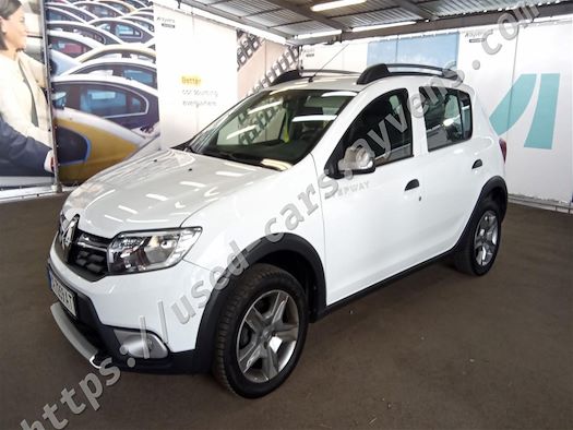 RENAULT SANDERO продається на Ayvens