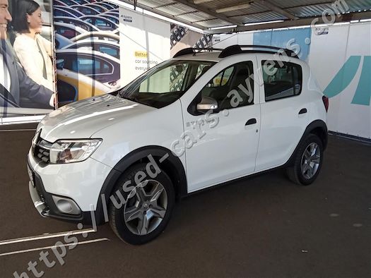 RENAULT SANDERO продається на Ayvens
