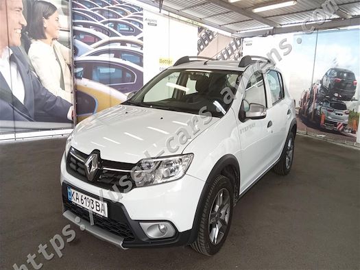 RENAULT SANDERO продається на Ayvens