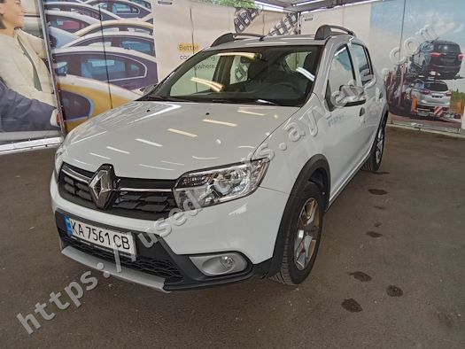RENAULT SANDERO продається на Ayvens