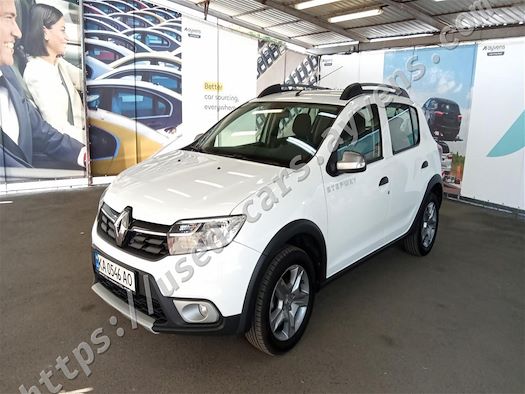 RENAULT SANDERO продається на Ayvens