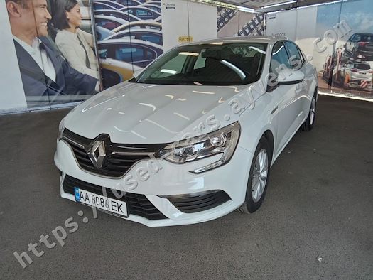 RENAULT MEGANE продається на Ayvens