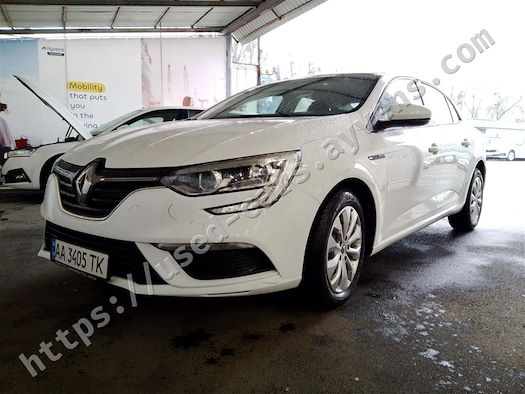 RENAULT MEGANE продається на Ayvens