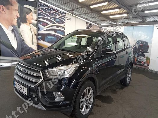 FORD KUGA продається на Ayvens