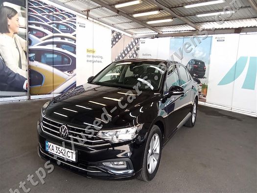 VOLKSWAGEN PASSAT продається на Ayvens