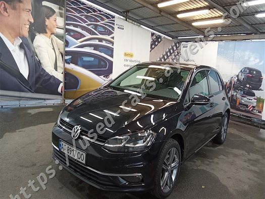 VOLKSWAGEN GOLF продається на Ayvens