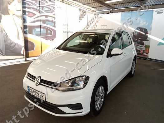 VOLKSWAGEN GOLF продається на Ayvens